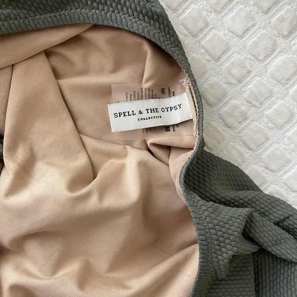 COPY - ✨spell the gypsy swimsuit✨ - Picture 9 of 10